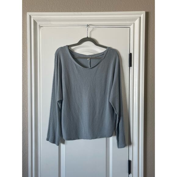 Garage Womens Size Medium Sweater Blue Grey - Picture 1 of 5